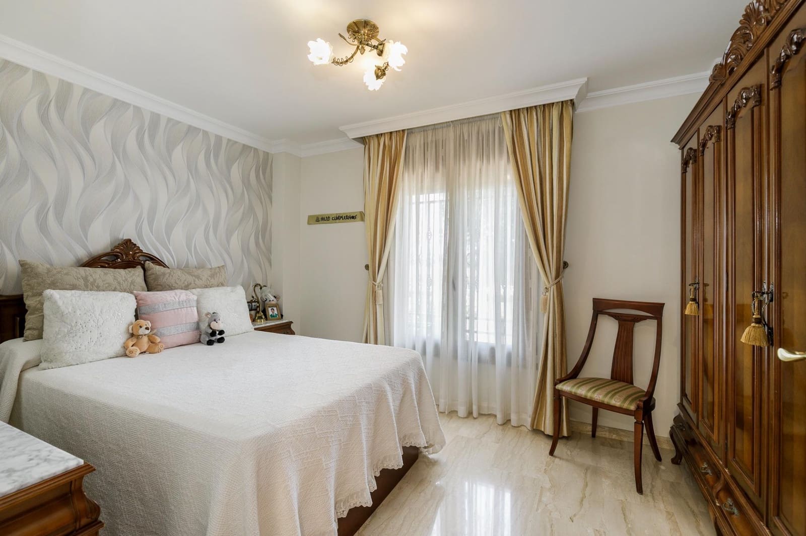 Pareado de 4 habitaciones en Ogíjares en venta con piscina garaje - 580.000 € (Ref: 9990888)