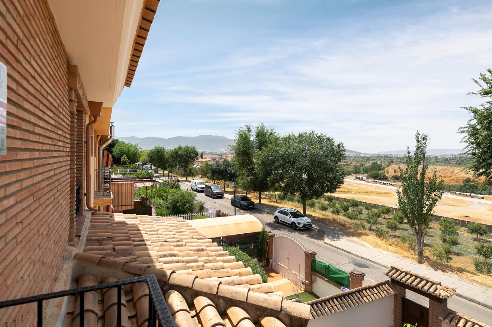 Pareado de 4 habitaciones en Ogíjares en venta con piscina garaje - 580.000 € (Ref: 9990888)
