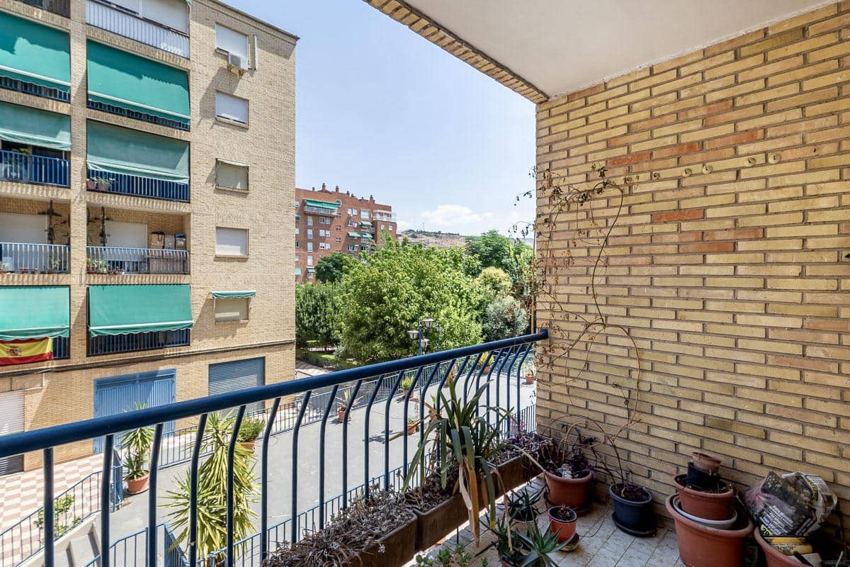 4 soverom Leilighet til salgs i Granada by med garasje - € 360 000 (Ref: 9990889)
