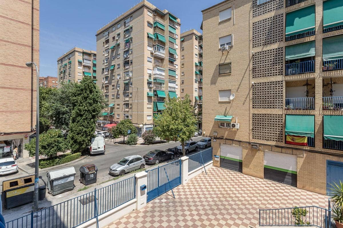 4 soverom Leilighet til salgs i Granada by med garasje - € 360 000 (Ref: 9990889)