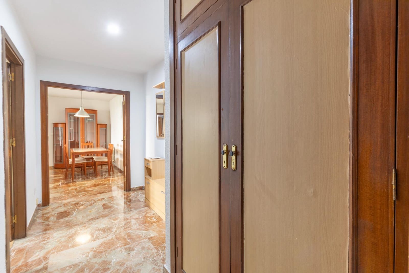 3 soverom Leilighet til salgs i Granada by med garasje - € 230 000 (Ref: 9990890)