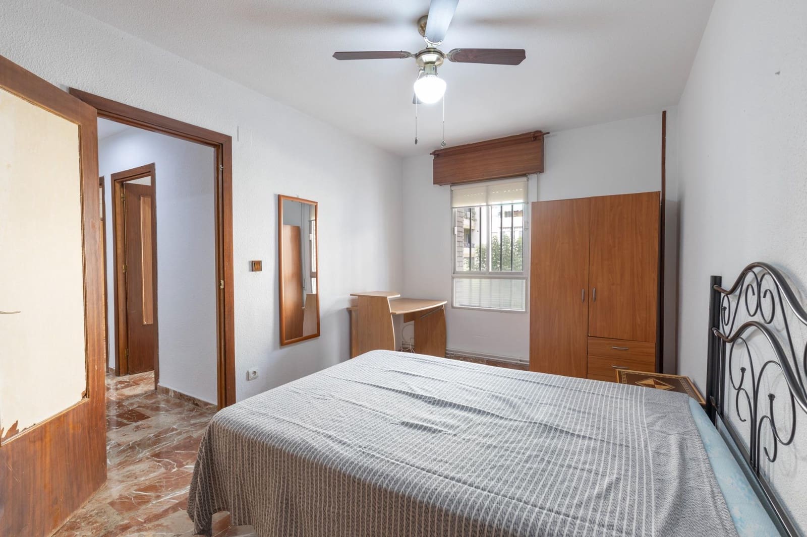 3 soverom Leilighet til salgs i Granada by med garasje - € 230 000 (Ref: 9990890)
