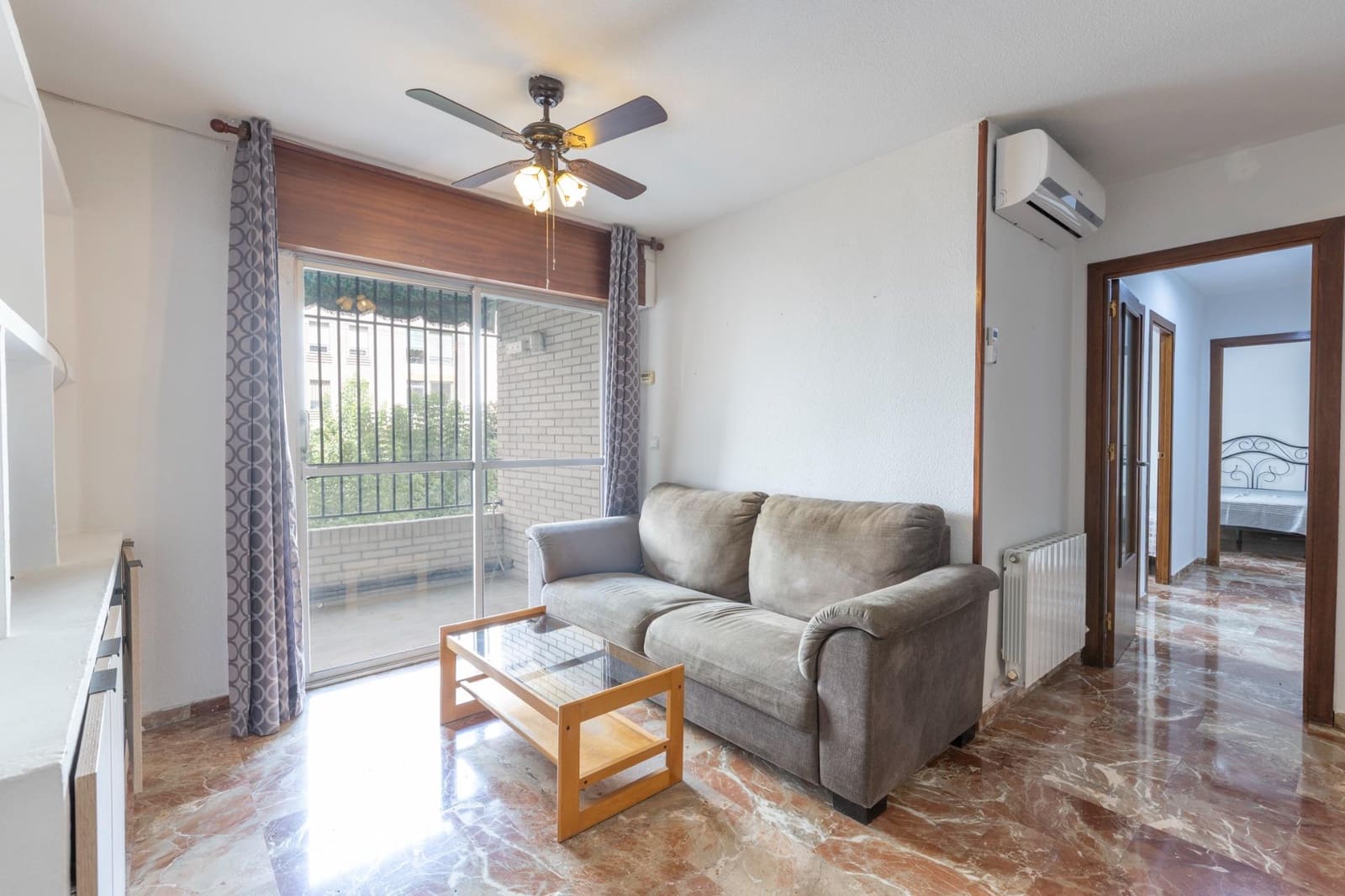 3 soverom Leilighet til salgs i Granada by med garasje - € 230 000 (Ref: 9990890)