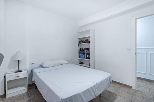 Piso de 4 habitaciones en Zaidin, Granada ciudad en venta - 314.000 € (Ref: 9990891)