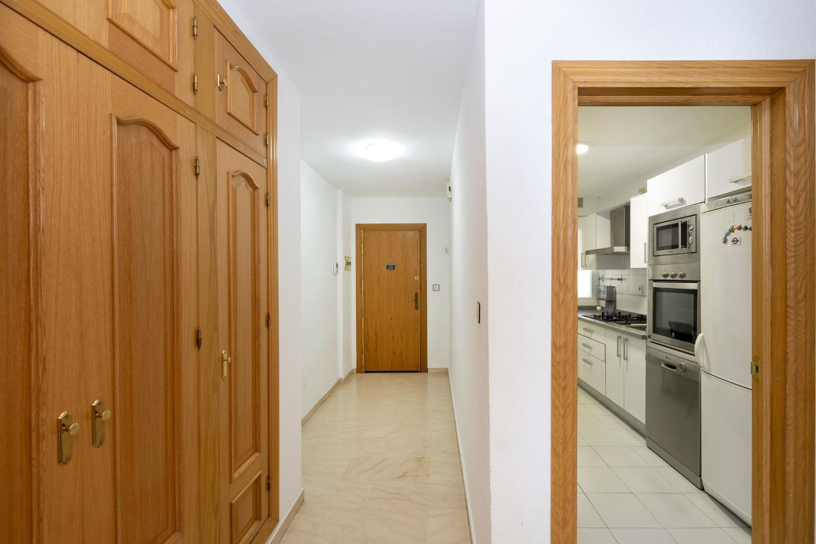 2 slaapkamer Flat te koop in Granada stad met garage - € 285.000 (Ref: 9997248)