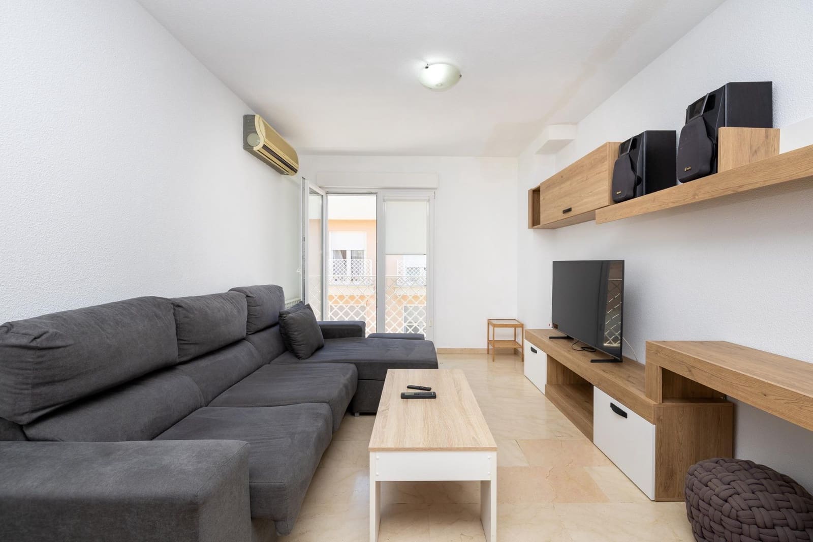 2 slaapkamer Flat te koop in Granada stad met garage - € 285.000 (Ref: 9997248)