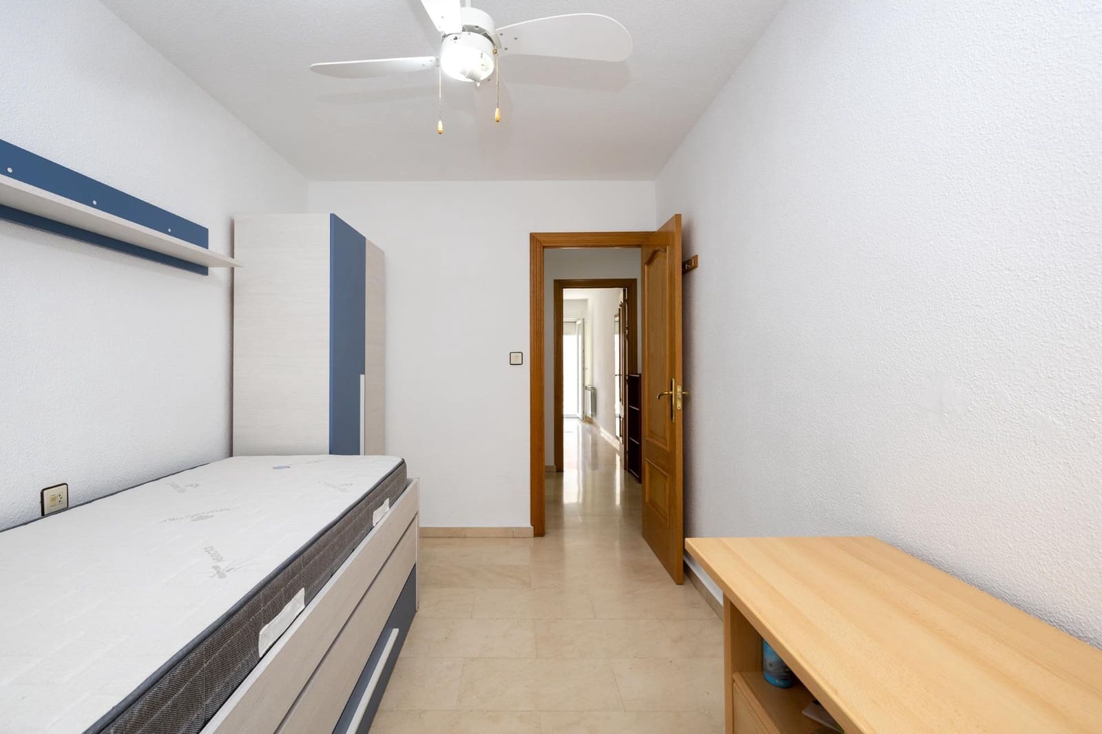 2 slaapkamer Flat te koop in Granada stad met garage - € 285.000 (Ref: 9997248)