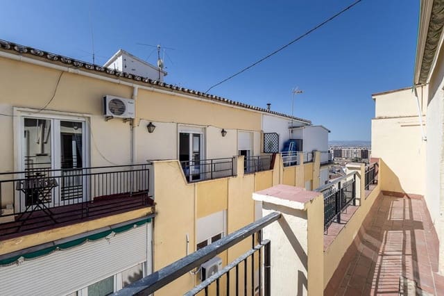 3 slaapkamer Flat te koop in Granada stad - € 260.000 (Ref: 9997249)