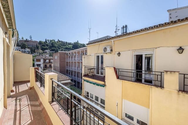 3 slaapkamer Flat te koop in Granada stad - € 260.000 (Ref: 9997249)