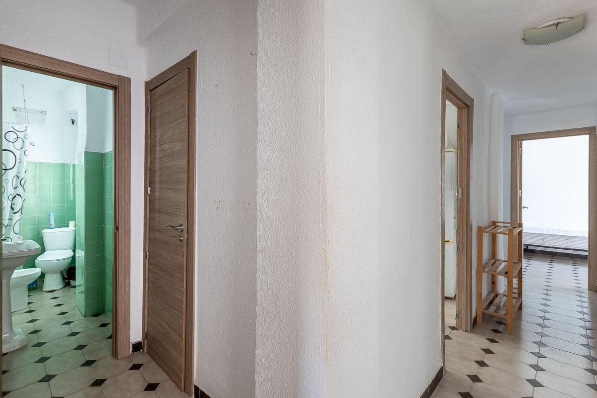 3 slaapkamer Flat te koop in Granada stad - € 260.000 (Ref: 9997249)