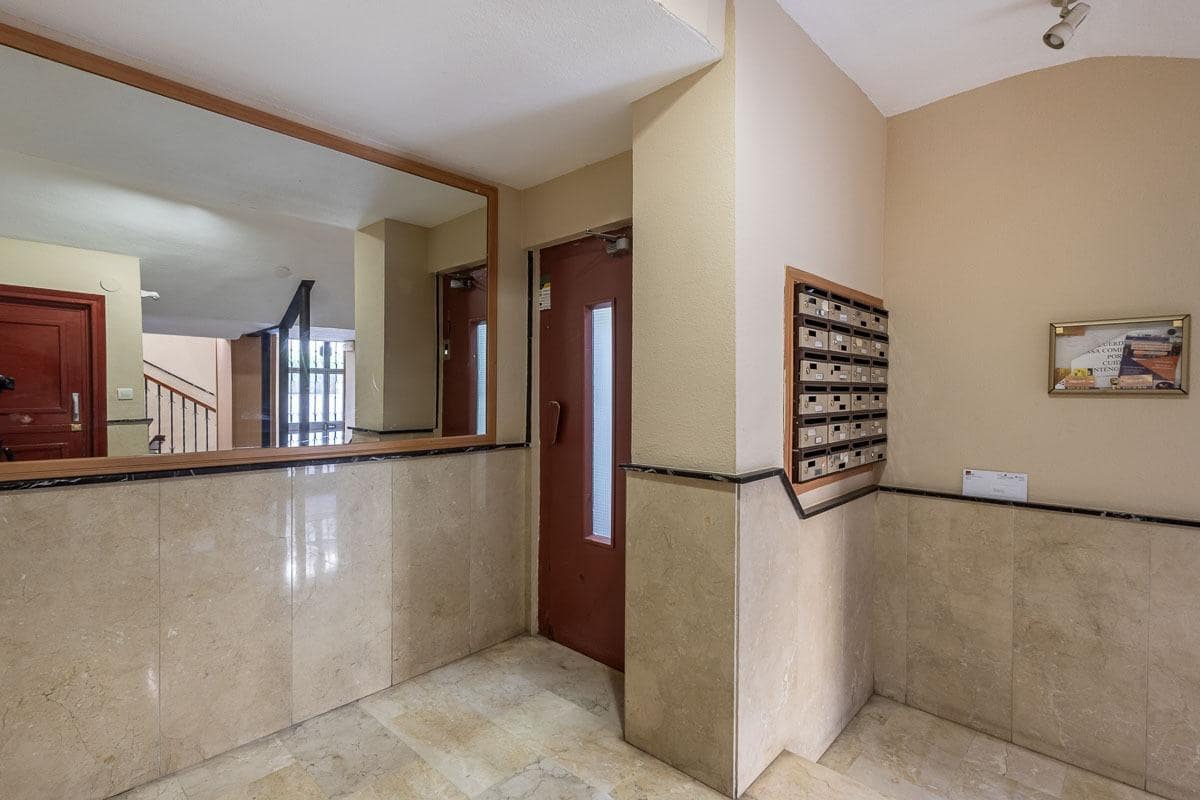 3 slaapkamer Flat te koop in Granada stad - € 260.000 (Ref: 9997249)