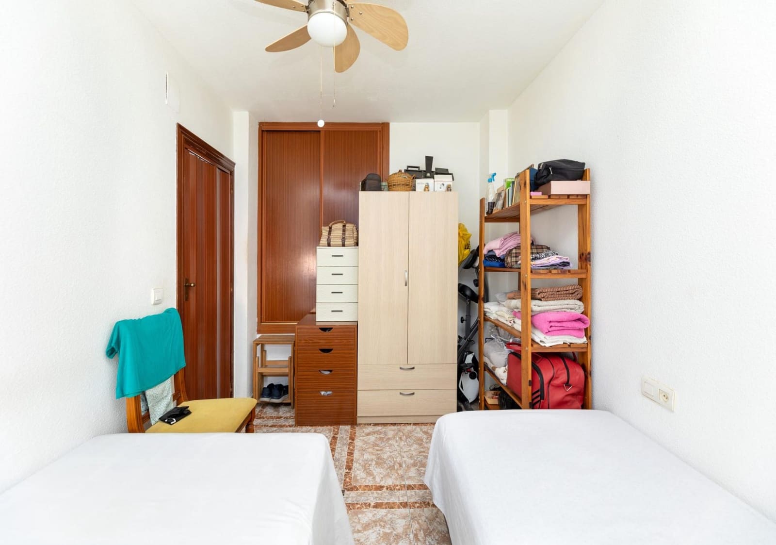 3 slaapkamer Appartement te koop in Ogijares met garage - € 184.000 (Ref: 9997250)