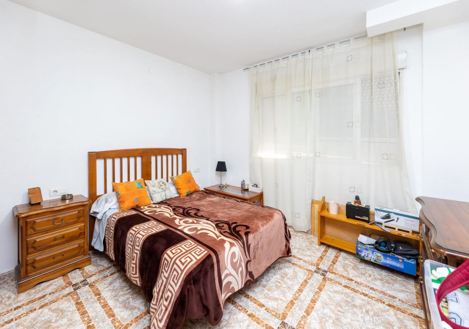3 slaapkamer Appartement te koop in Ogijares met garage - € 184.000 (Ref: 9997250)