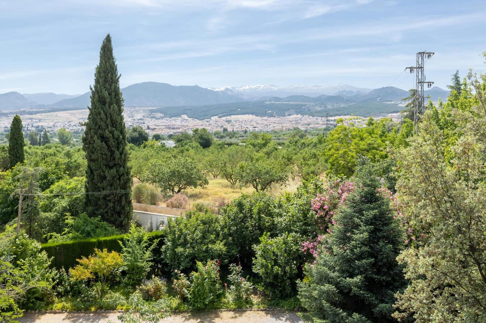 3 slaapkamer Appartement te koop in Ogijares met garage - € 184.000 (Ref: 9997250)