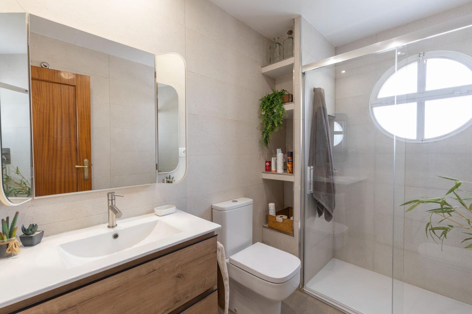 4 camera da letto Villa in vendita in La Zubia con piscina garage - 369.000 € (Rif: 9997251)