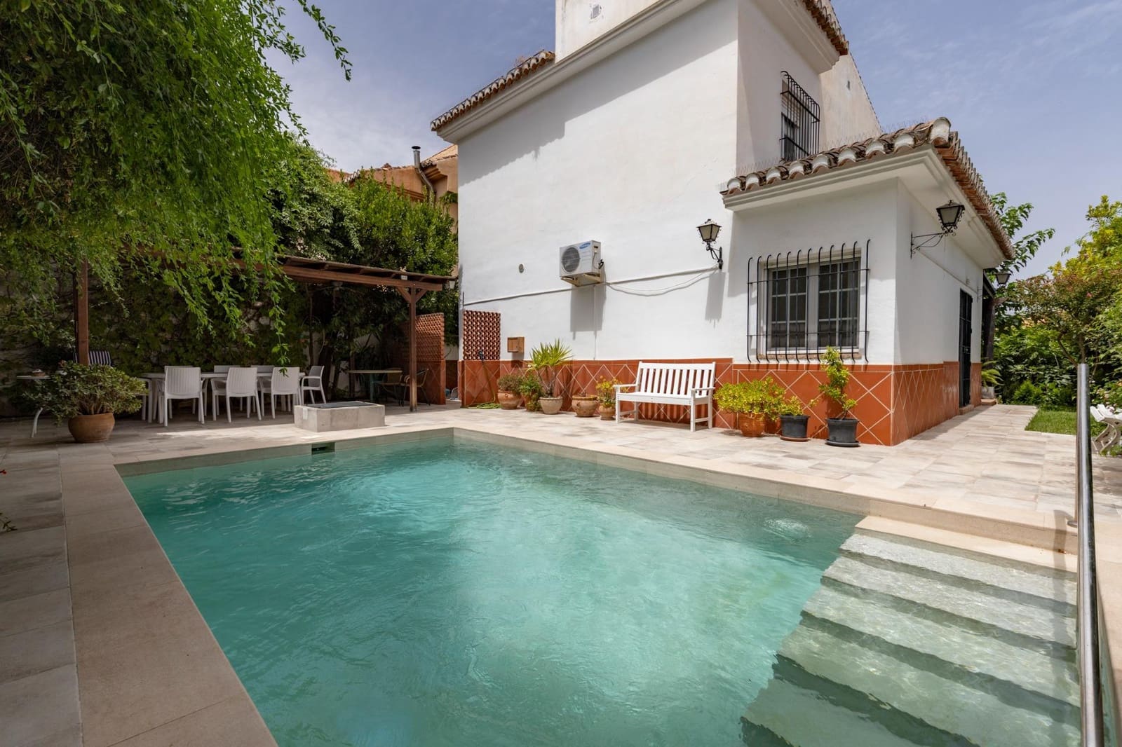 4 camera da letto Villa in vendita in La Zubia con piscina garage - 369.000 € (Rif: 9997251)