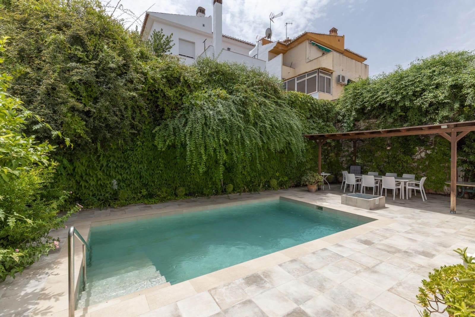 4 camera da letto Villa in vendita in La Zubia con piscina garage - 369.000 € (Rif: 9997251)