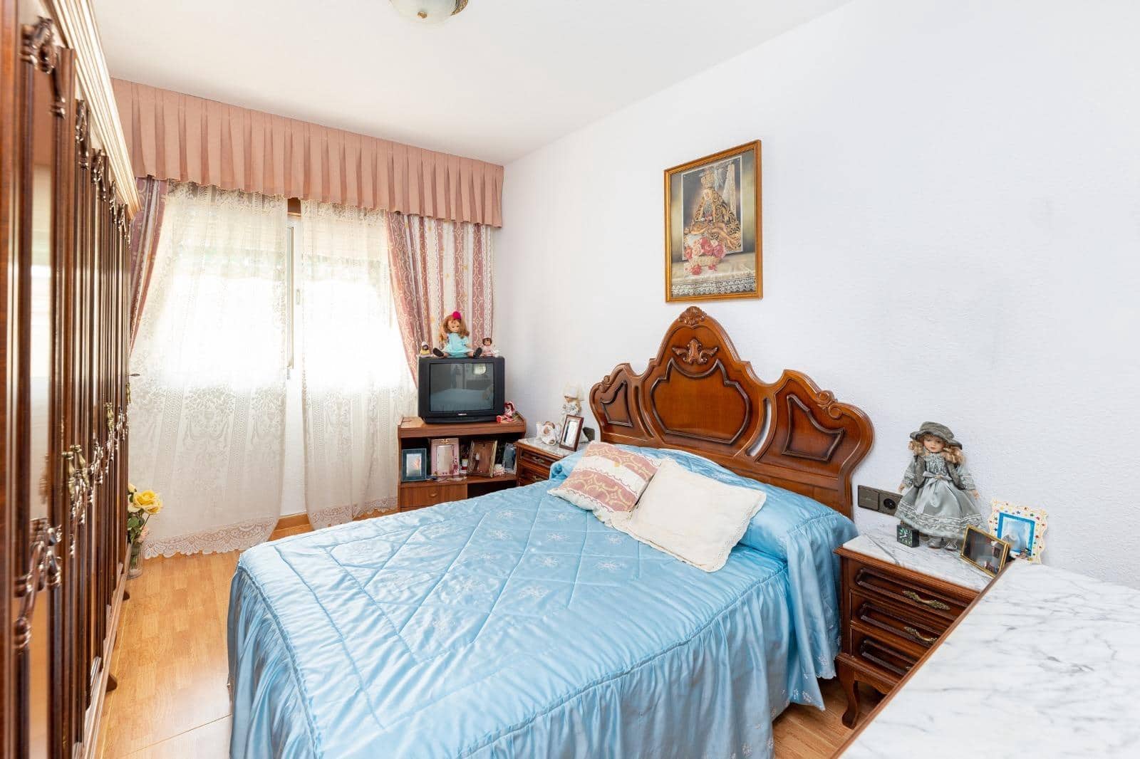 4 slaapkamer Flat te koop in Granada stad - € 253.000 (Ref: 9997252)