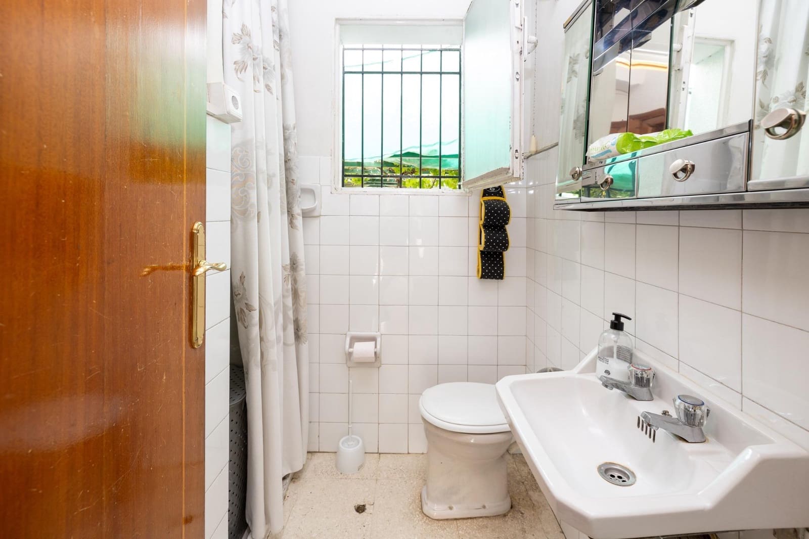 4 soveværelse Villa til salg i Armilla med swimmingpool garage - € 579.000 (Ref: 9997254)