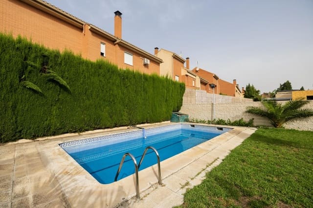 4 soveværelse Villa til salg i Armilla med swimmingpool garage - € 579.000 (Ref: 9997254)