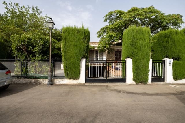 4 soveværelse Villa til salg i Armilla med swimmingpool garage - € 579.000 (Ref: 9997254)