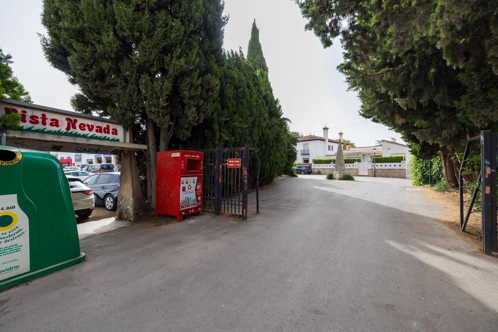 4 soveværelse Villa til salg i Armilla med swimmingpool garage - € 579.000 (Ref: 9997254)