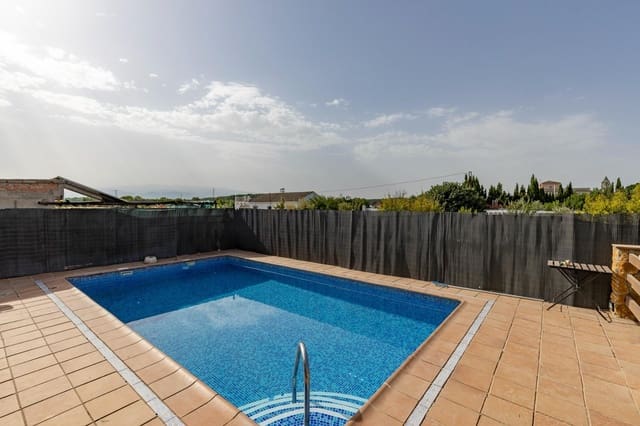 2 soverom Finca/Herregård til salgs i Pinos Puente med svømmebasseng garasje - € 179 900 (Ref: 9998943)