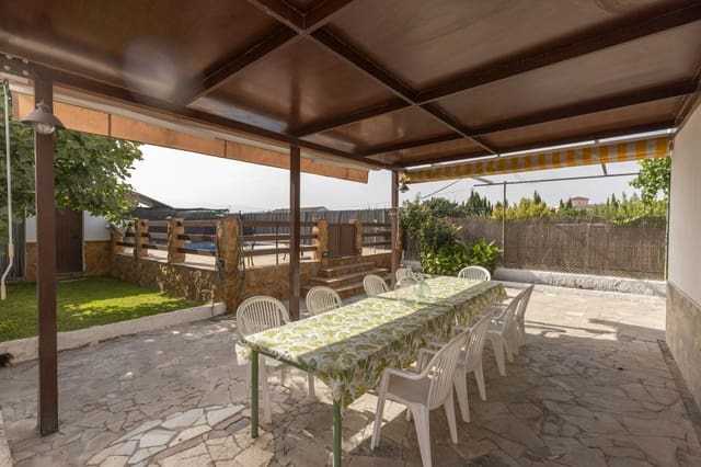2 soverom Finca/Herregård til salgs i Pinos Puente med svømmebasseng garasje - € 179 900 (Ref: 9998943)
