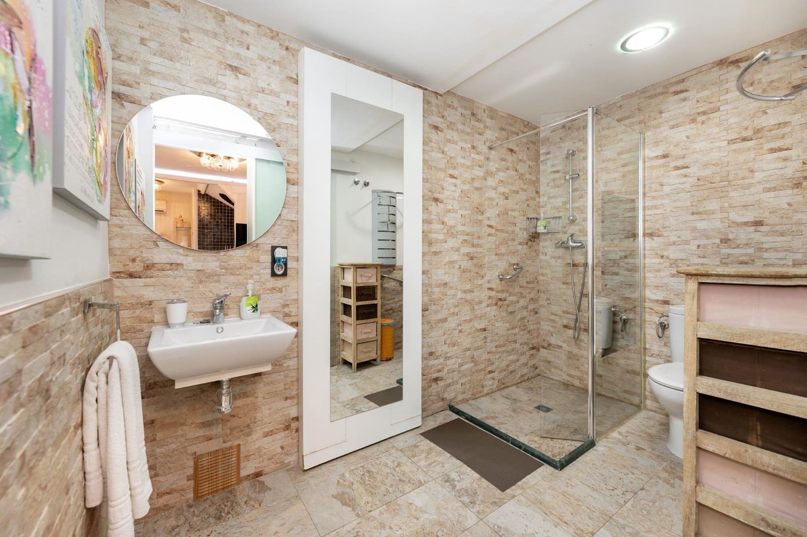 6 Zimmer Villa zu verkaufen in Granada Stadt mit Pool - 640.000 € (Ref: 9998944)