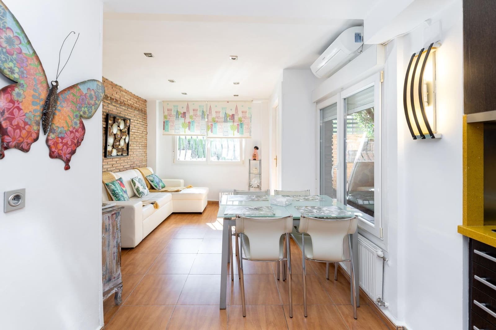 6 Zimmer Villa zu verkaufen in Granada Stadt mit Pool - 640.000 € (Ref: 9998944)