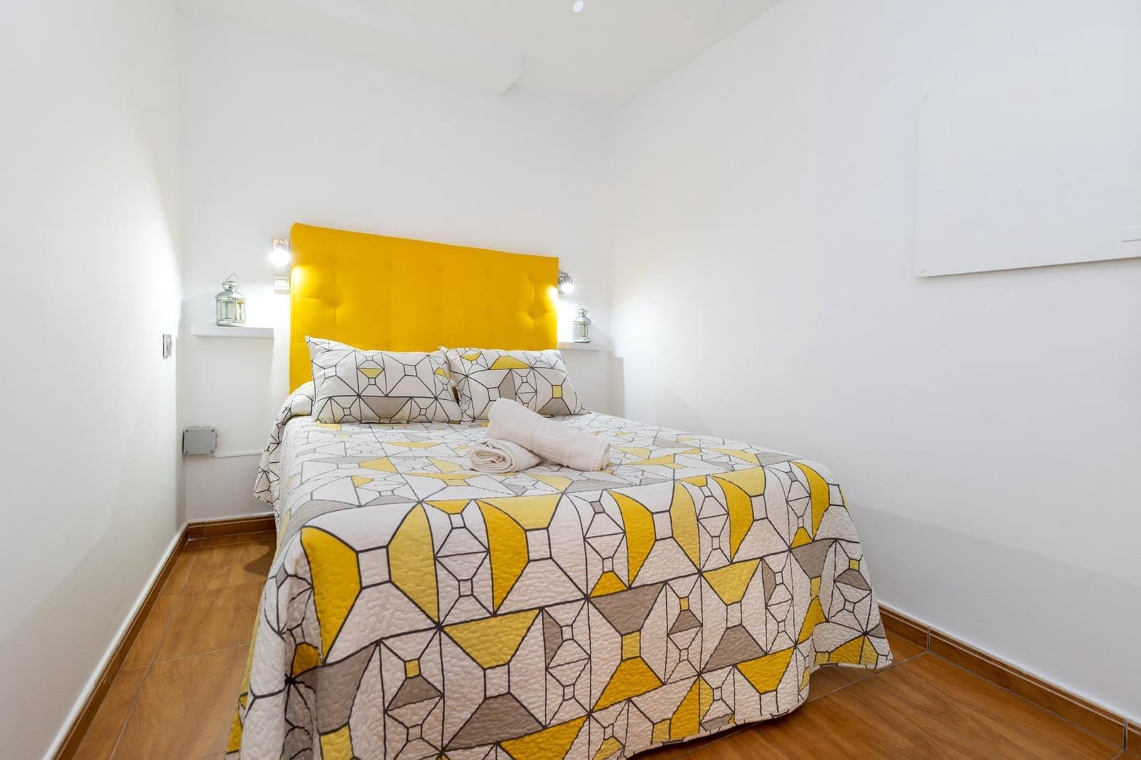 6 Zimmer Villa zu verkaufen in Granada Stadt mit Pool - 640.000 € (Ref: 9998944)
