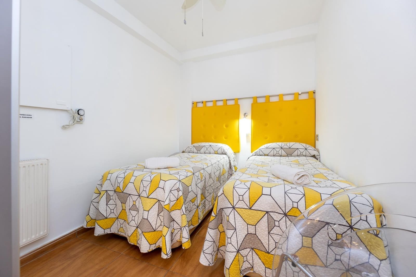 6 Zimmer Villa zu verkaufen in Granada Stadt mit Pool - 640.000 € (Ref: 9998944)