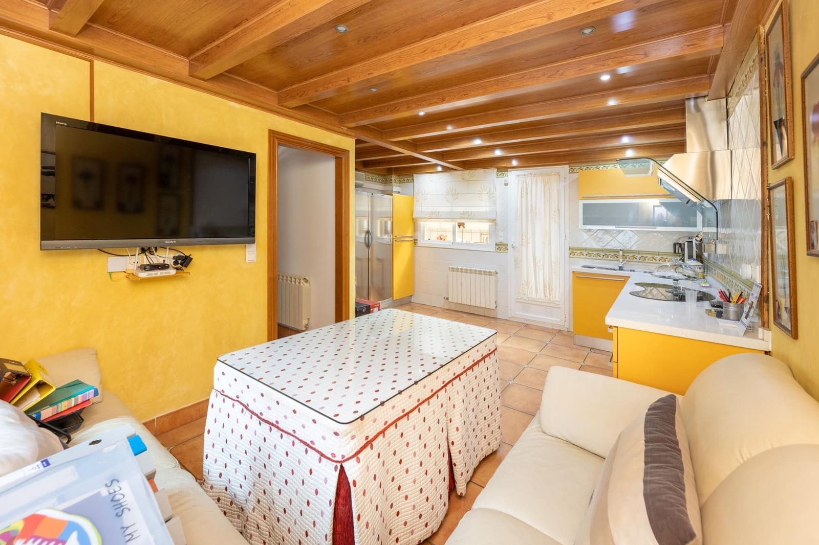 6 Zimmer Villa zu verkaufen in Granada Stadt mit Pool - 640.000 € (Ref: 9998944)