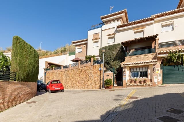 6 Zimmer Villa zu verkaufen in Carretera de la Sierra, Granada Stadt mit Pool - 640.000 € (Ref: 9998944)