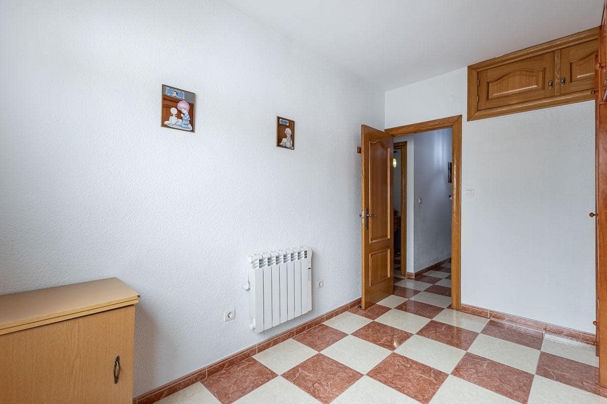 4 sovrum Lägenhet till salu i Santa Fe med garage - 129 900 € (Ref: 9999700)