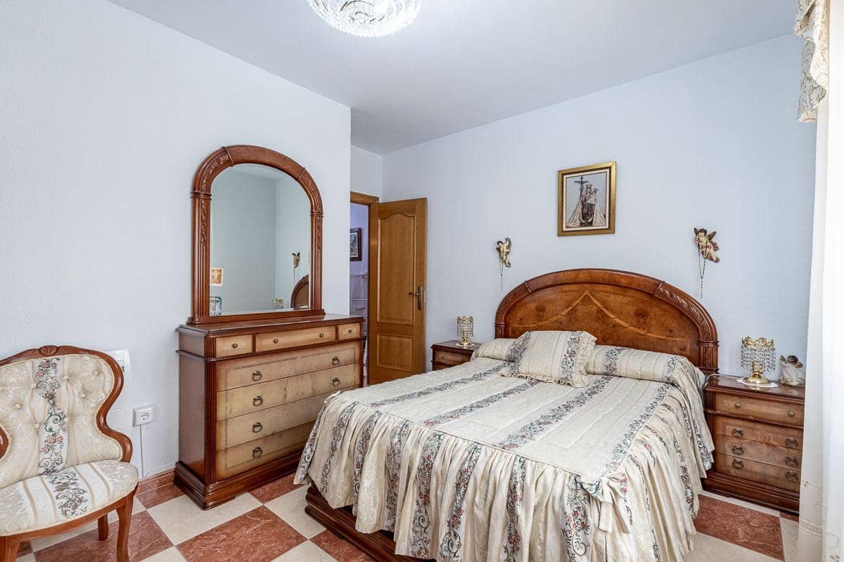 4 sovrum Lägenhet till salu i Santa Fe med garage - 129 900 € (Ref: 9999700)