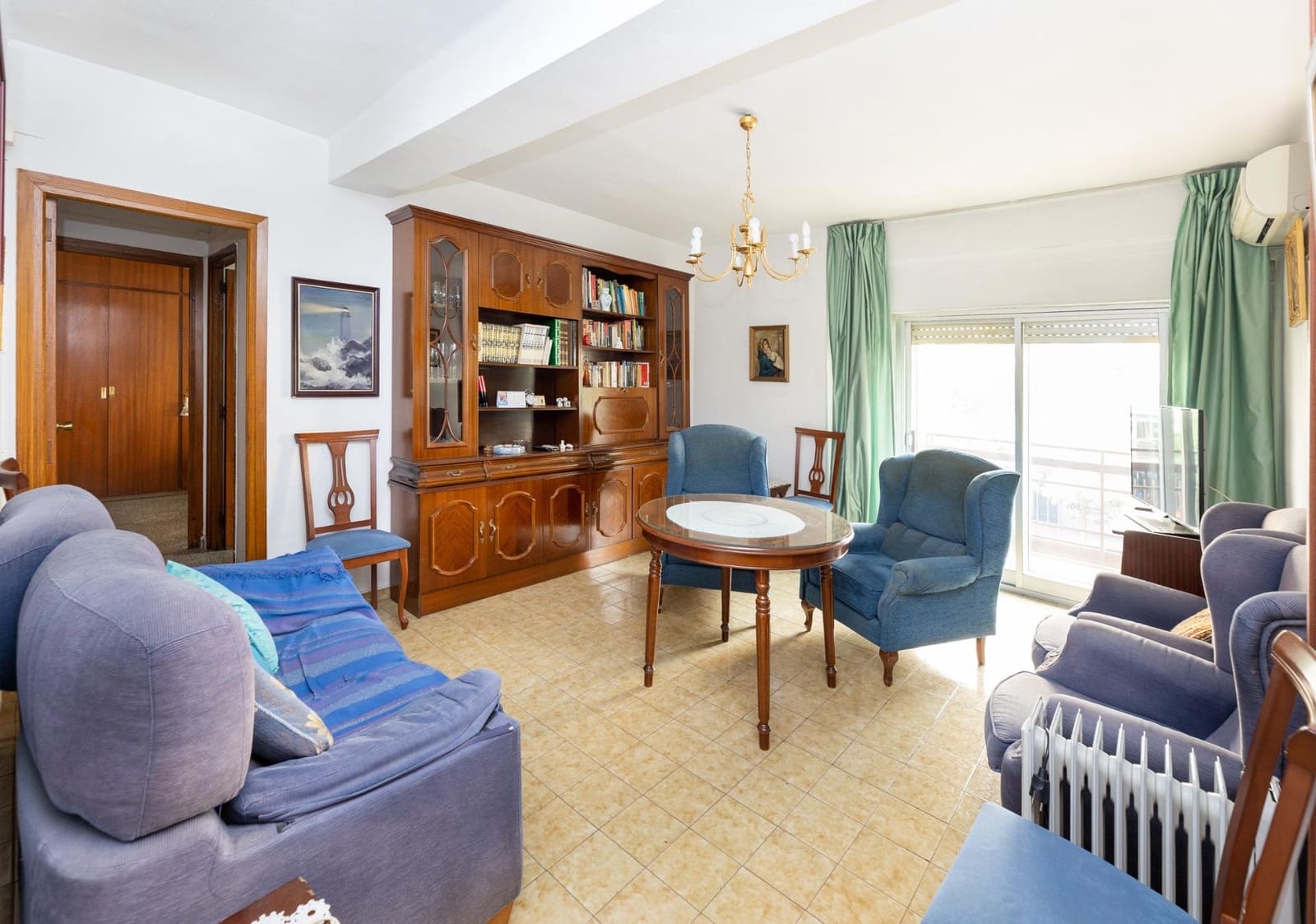 4 sovrum Lägenhet till salu i Granada stad - 325 000 € (Ref: 9999701)