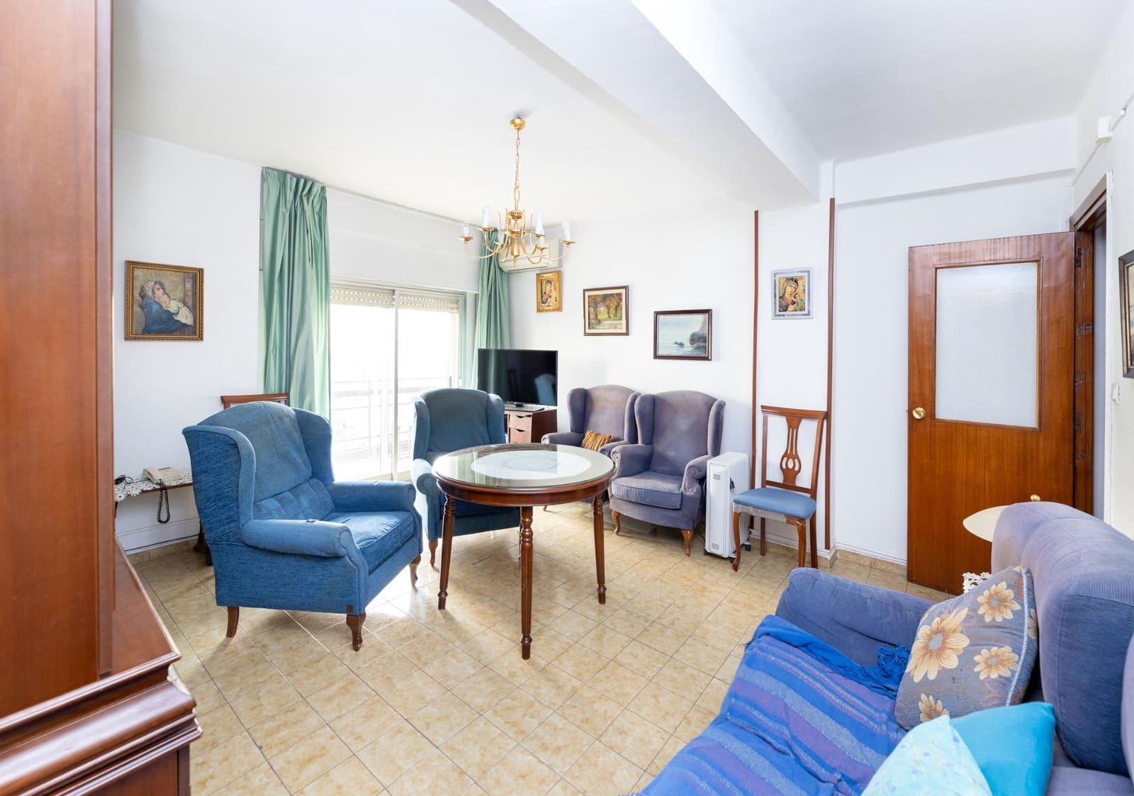 4 sovrum Lägenhet till salu i Granada stad - 325 000 € (Ref: 9999701)