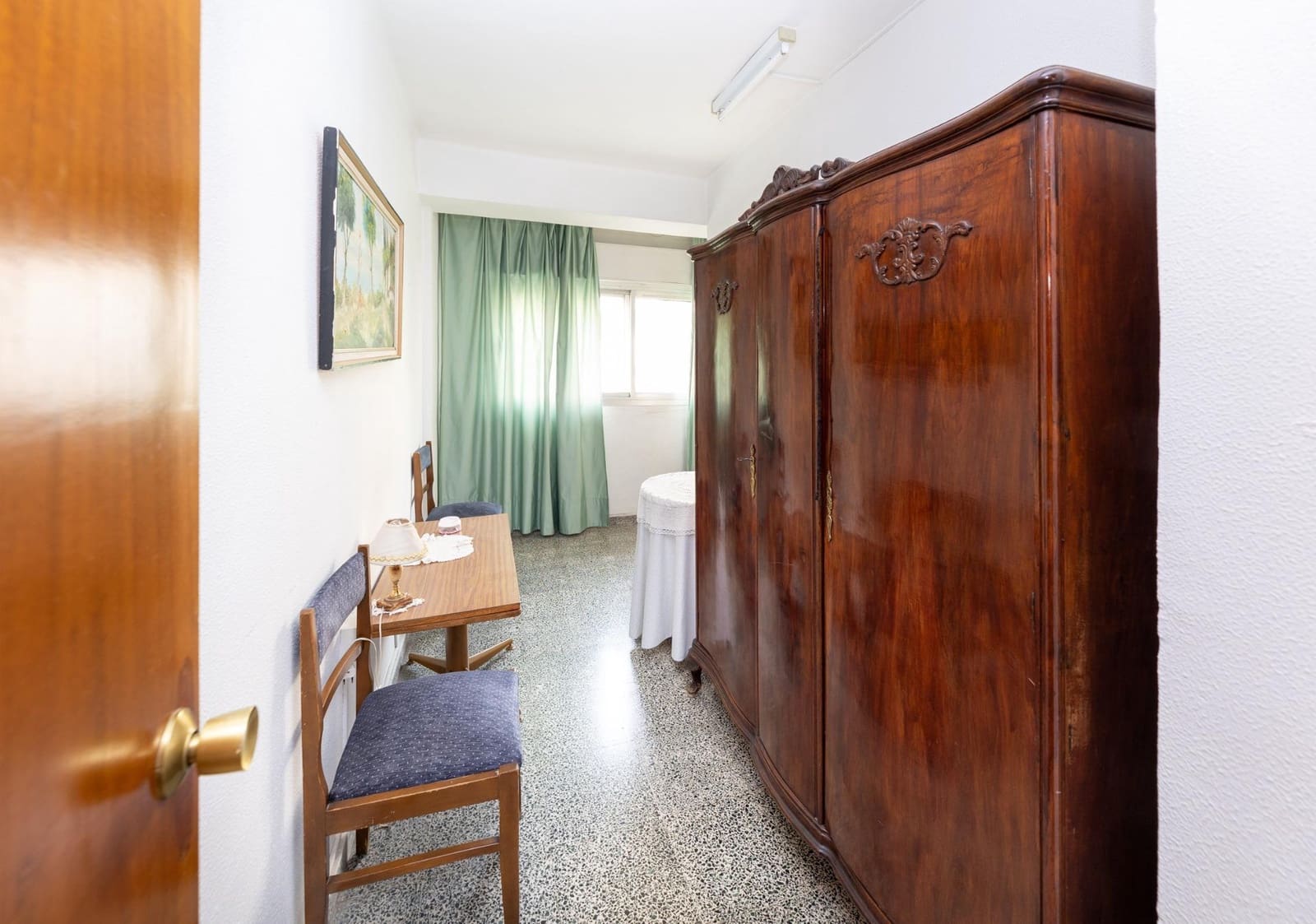 4 sovrum Lägenhet till salu i Granada stad - 325 000 € (Ref: 9999701)