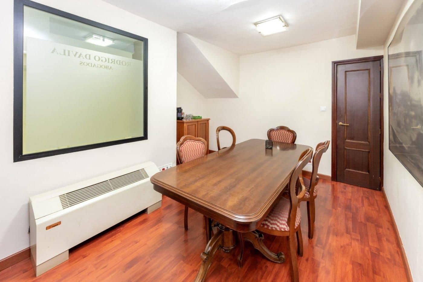 5 chambre Bureau à vendre à Grenade ville - 375 000 € (Ref: 9999703)