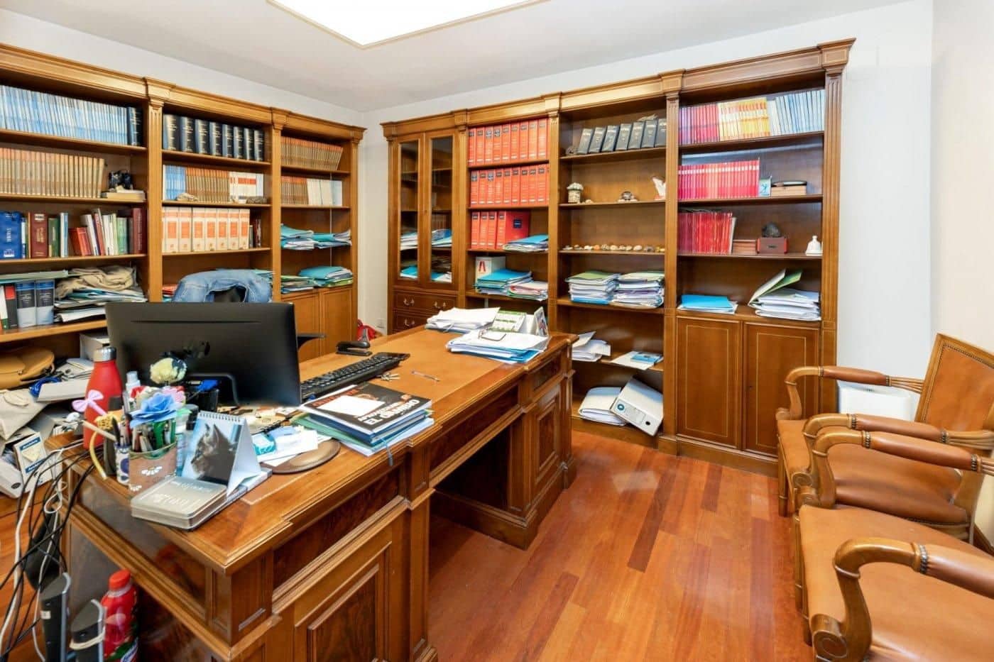 5 chambre Bureau à vendre à Grenade ville - 375 000 € (Ref: 9999703)