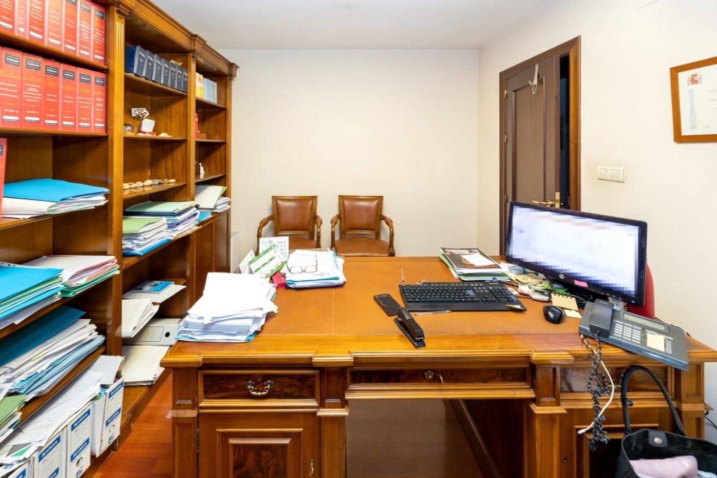 5 chambre Bureau à vendre à Grenade ville - 375 000 € (Ref: 9999703)