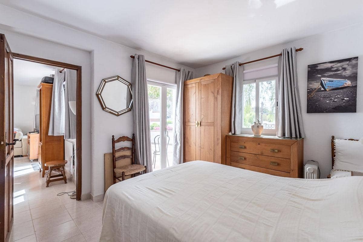 1 sypialnia Bungalow na sprzedaż w La Herradura z garażem - 299 000 € (Ref: 9999705)