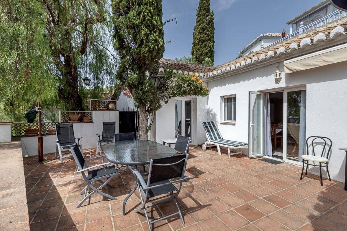 1 sypialnia Bungalow na sprzedaż w La Herradura z garażem - 299 000 € (Ref: 9999705)