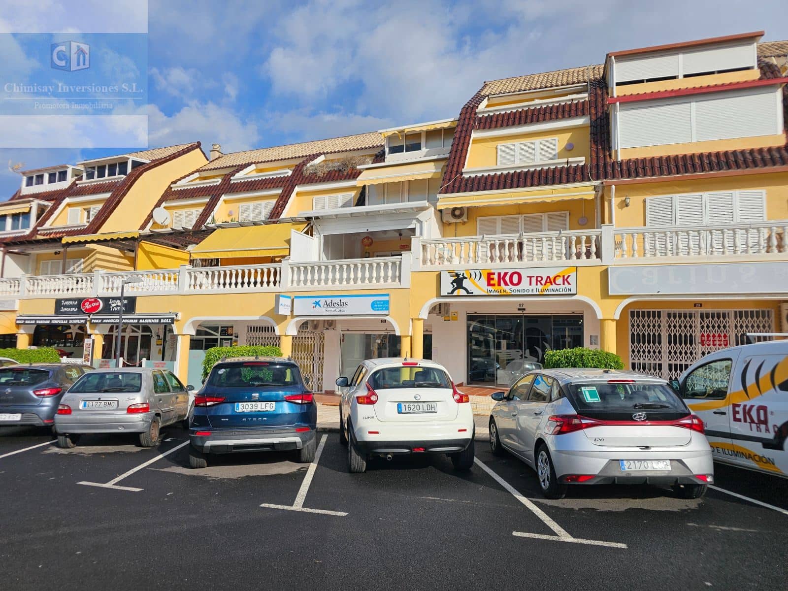 Kommersiell til salgs i Arona - € 395 000 (Ref: 10091457)