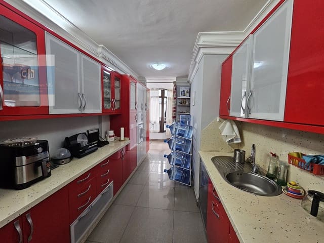 3 sovrum Lägenhet till salu i Puerto de la Cruz med garage - 555 000 € (Ref: 10091460)