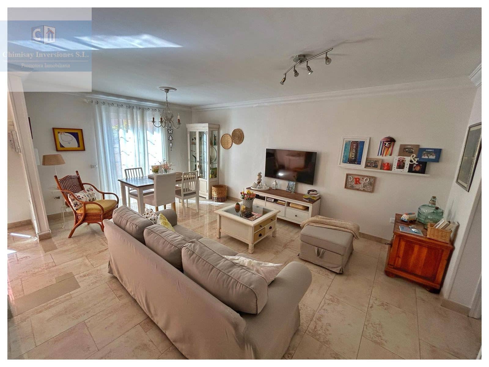 Chalet de 4 habitaciones en Santa Ursula en venta con piscina garaje - 415.000 € (Ref: 10091461)