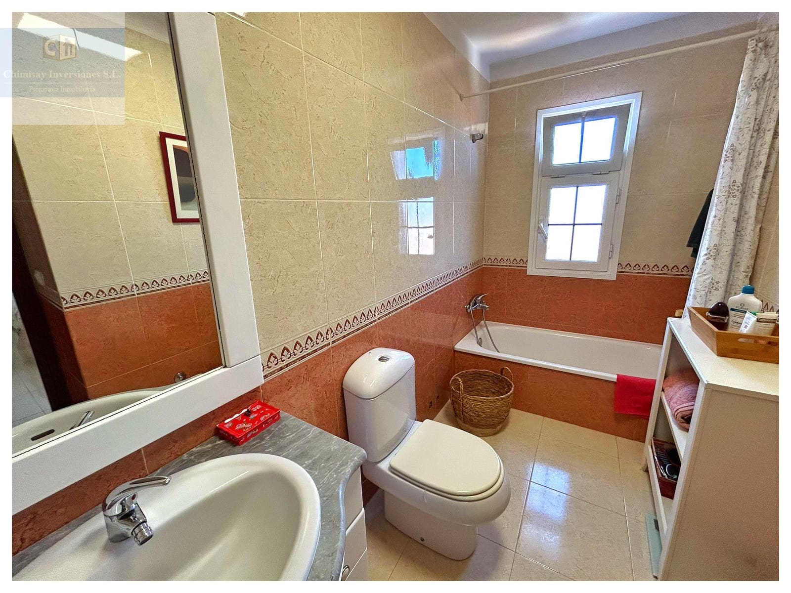 Chalet de 4 habitaciones en Santa Ursula en venta con piscina garaje - 415.000 € (Ref: 10091461)