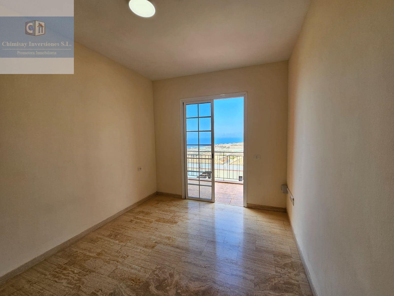 3 soverom Villa til salgs i Arona med garasje - € 495 000 (Ref: 10091462)