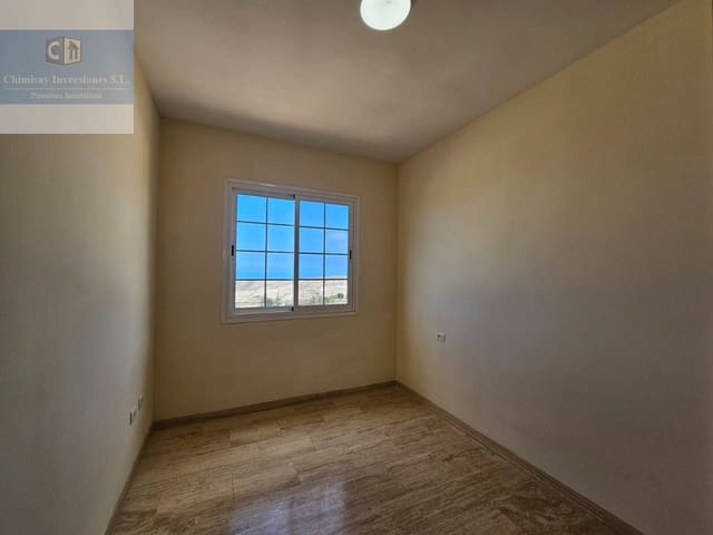 3 soverom Villa til salgs i Arona med garasje - € 495 000 (Ref: 10091462)